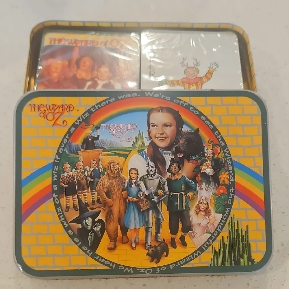 NIB - The Wizard of Oz Playing Cards In Collectible Tin - Picture 1 of 5